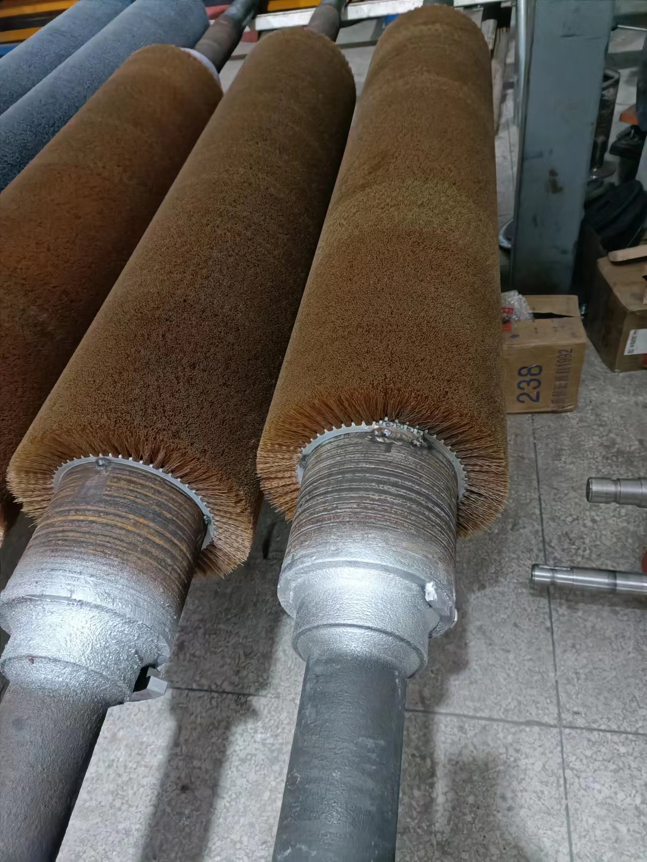 前道刷洗箱毛刷輥